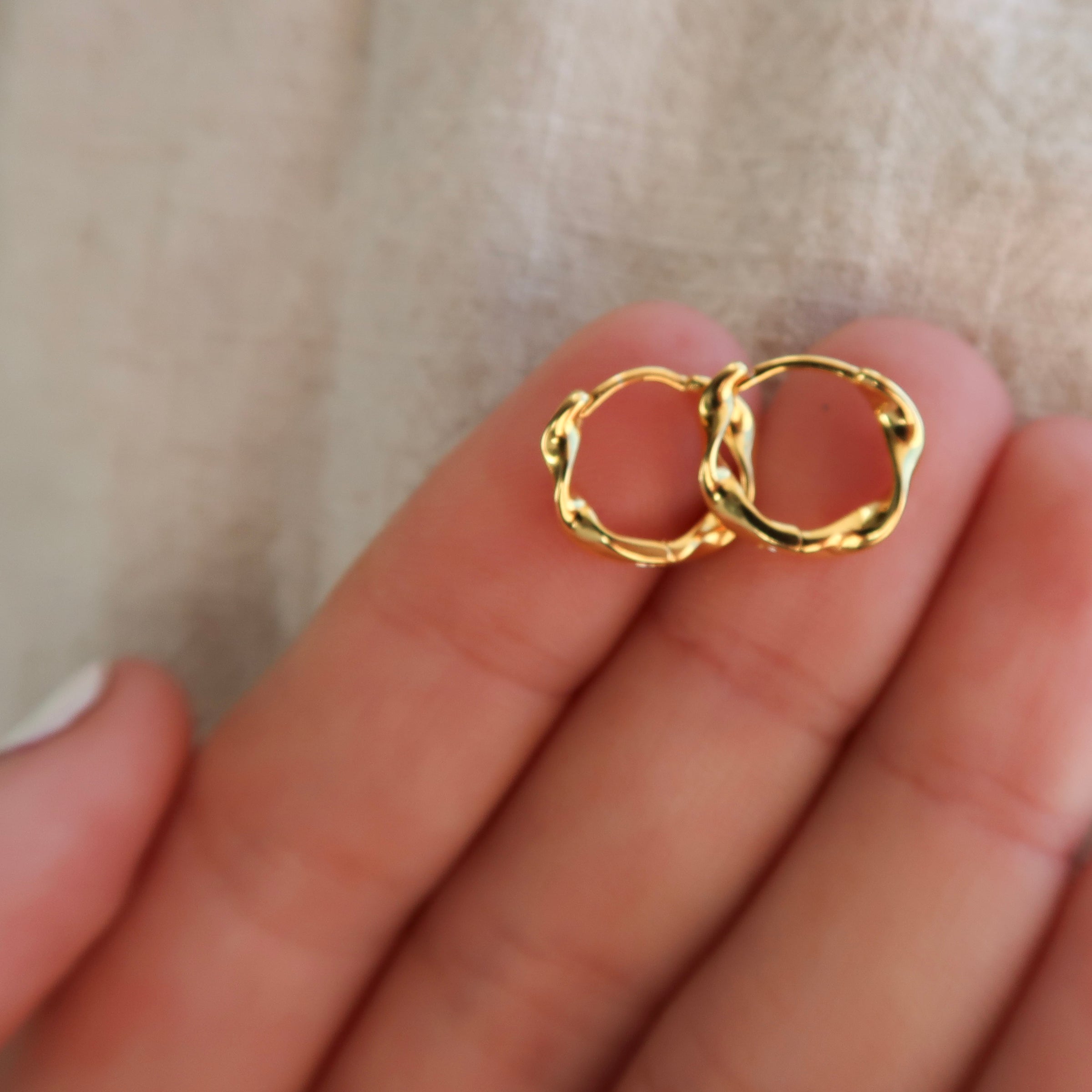 TWIST HUGGIES - Gold