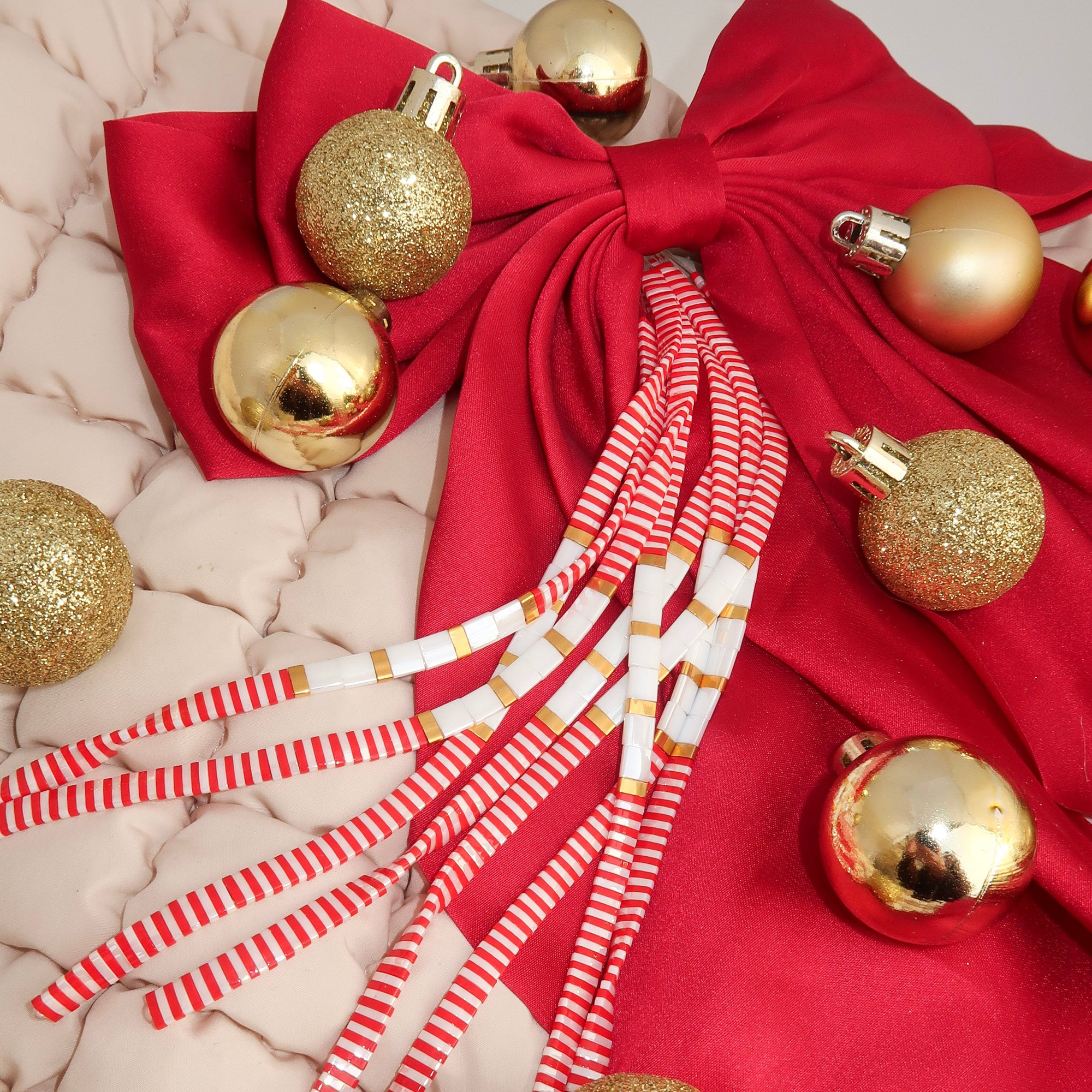 HOLLY JOLLY COLLECTION