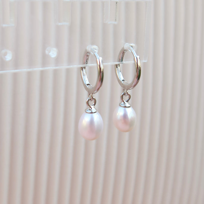 FRESHWATER PEARL HUGGIES - Silver