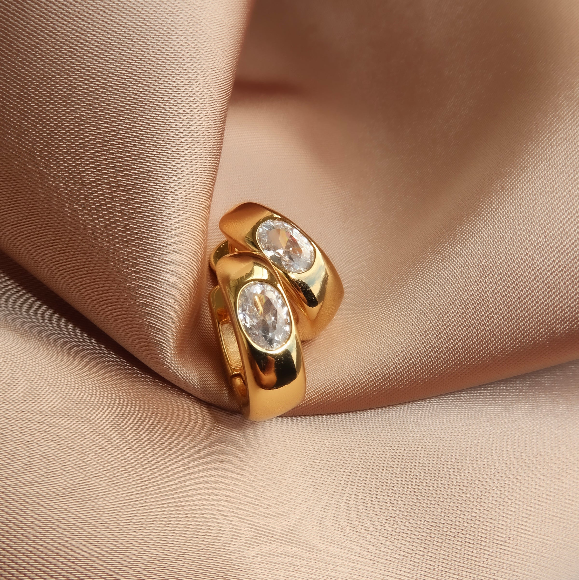 EARRING OF THE MONTH - Gold