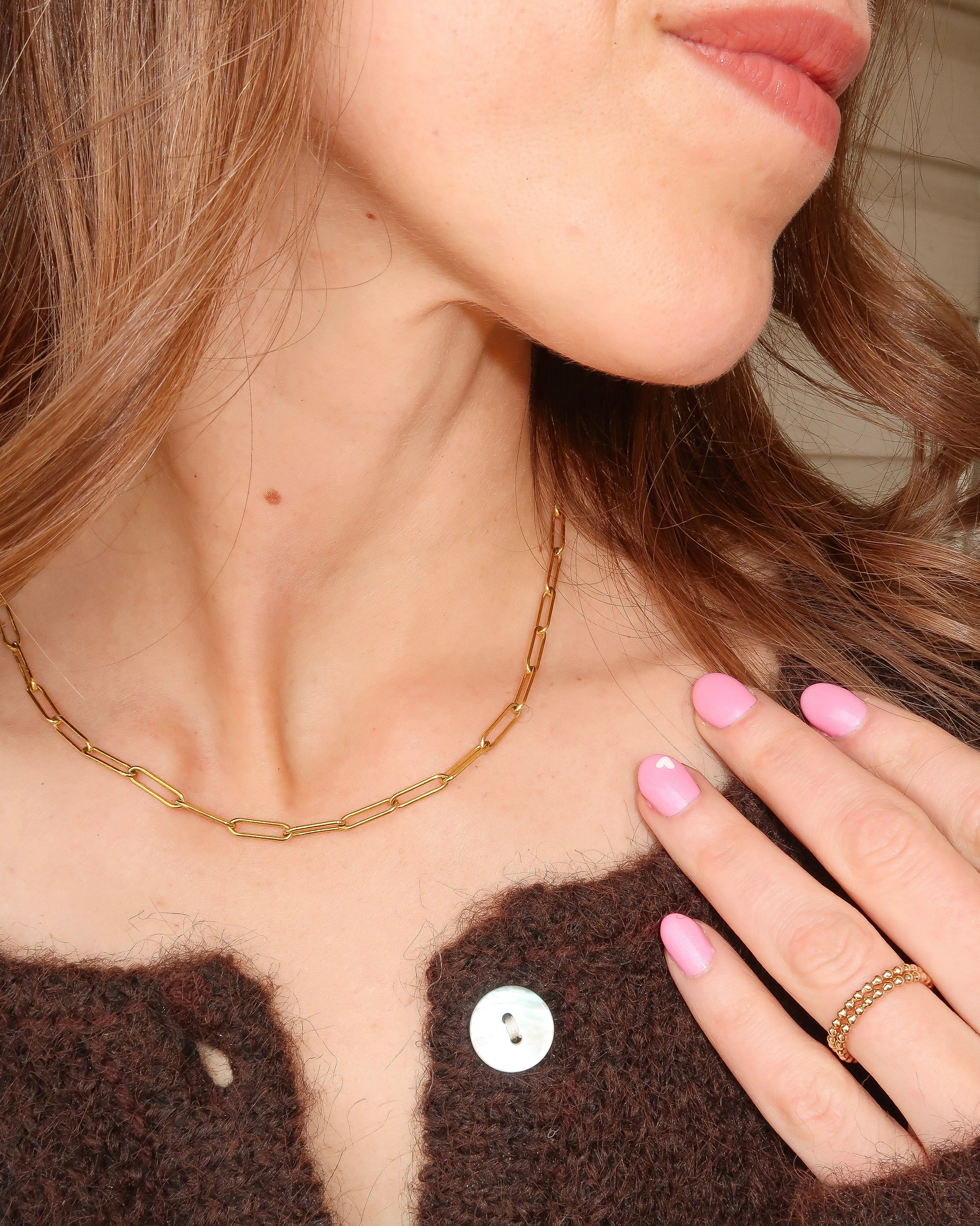 LARGE PAPERCLIP NECKLACE - GOLD