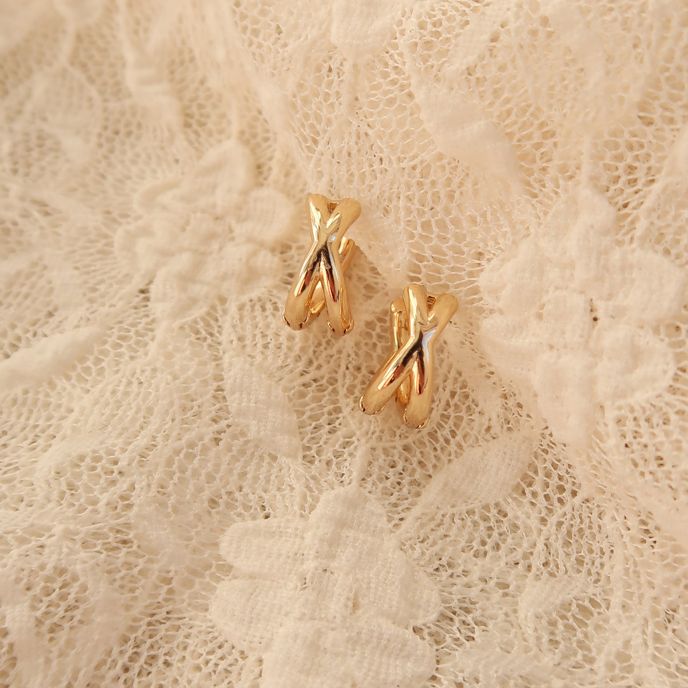 EARRING OF THE MONTH - Gold